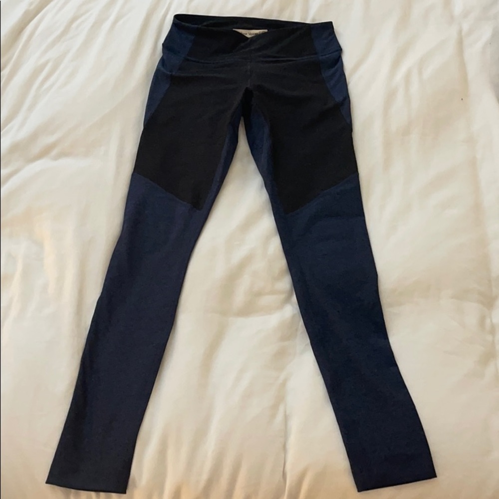 Outdoor Voices Warm Up Legging